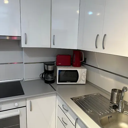 Seaside Apartment, Two Rooms, Private Parking Apartamento Alcalá la Real