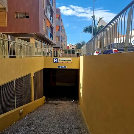 Seaside Apartment, Two Rooms, Private Parking Apartment Alcala (Tenerife)