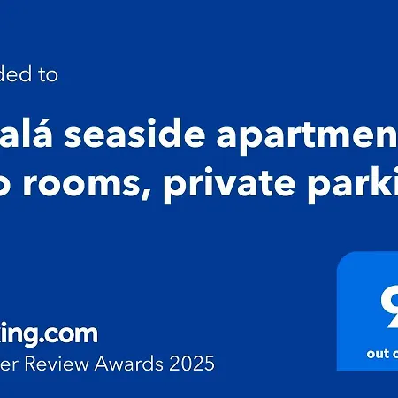 Seaside Apartment, Two Rooms, Private Parking